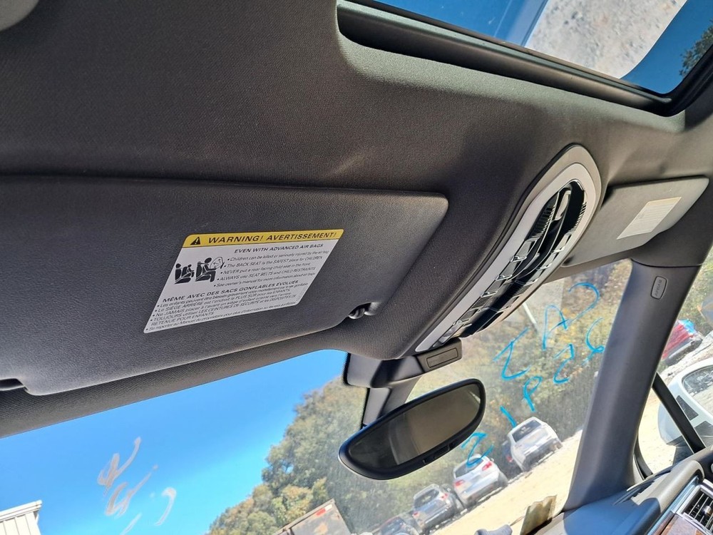 MACAN 2015 Glove Box 4853152