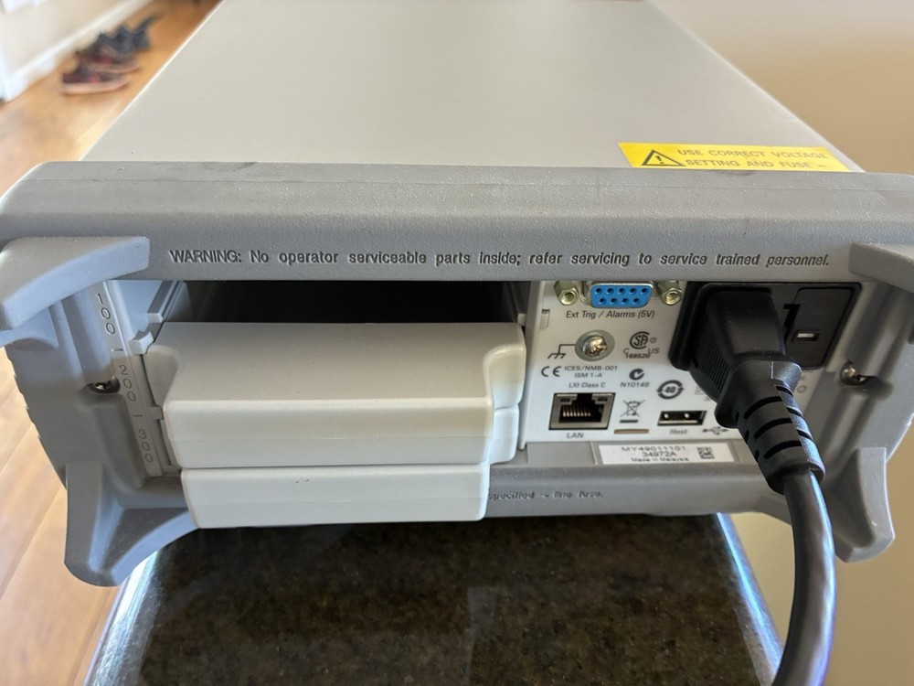 Agilent 34972A LXI Data Acquisition Switch Unit