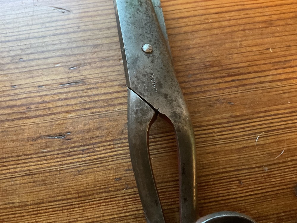 Brown, Bailey & Hannigan tin snips