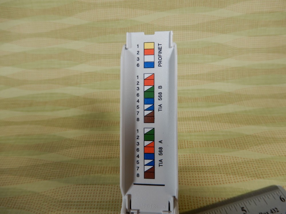 Phoenix Contact PP-RJ-IDC Patch Panel DIN Mount NOS BX