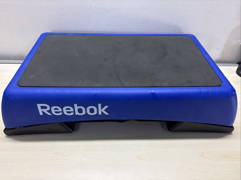 Reebok Professional Aerobic Step (R5STEP05) 5 Level Blue Stepper Riser Exercise
