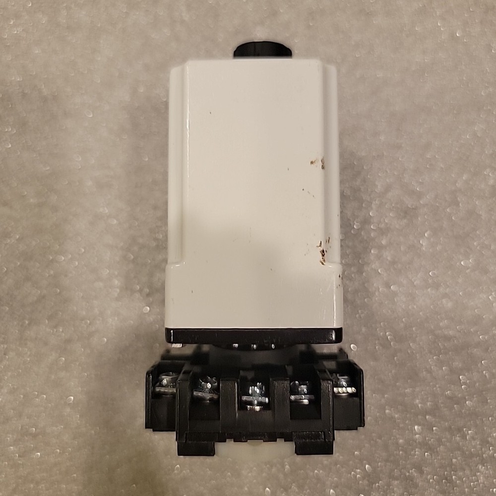 NTE Electronics Time Delay Relay R32-11D10-24K