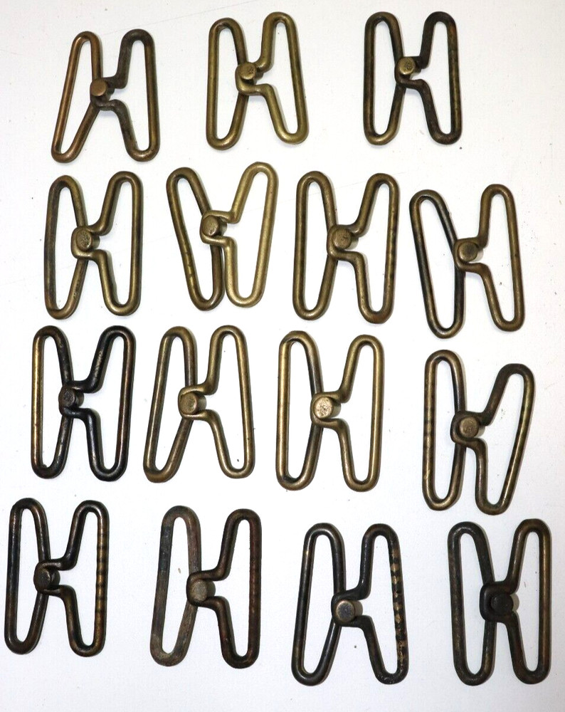 WWII US brass pistol belt hardware rounded peg set each E5205