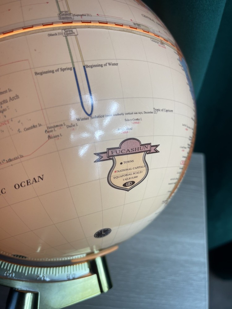Vintage Fucashun Lighted Globe Lamp Touch Light