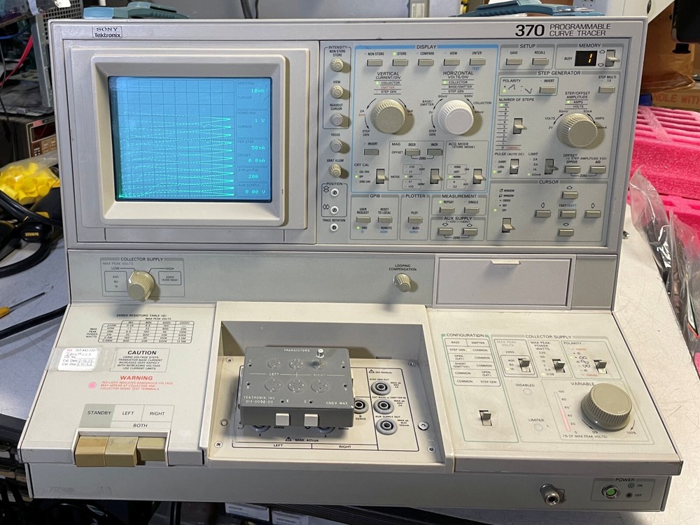 Tektronix Sony 370 Programmable Curve Tracer
