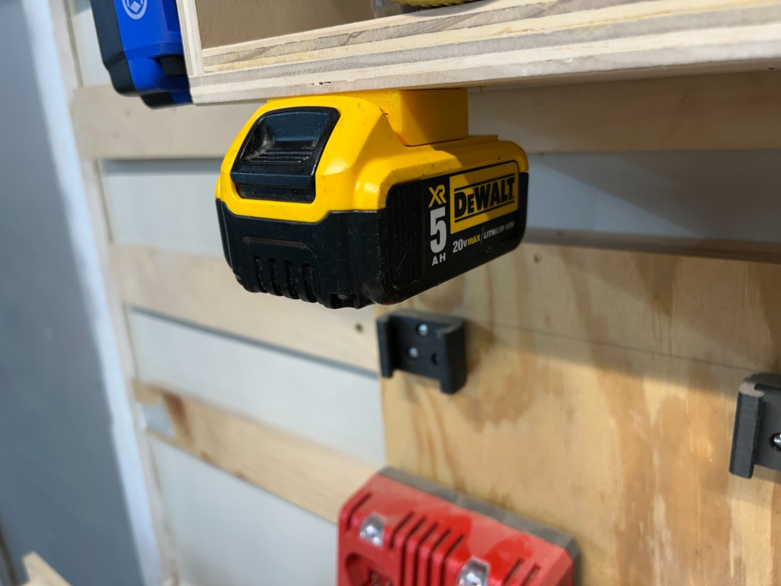 Dewalt 20V latching Battery Wall Mount Holder [10 pack] Garage/Trailer Organizer