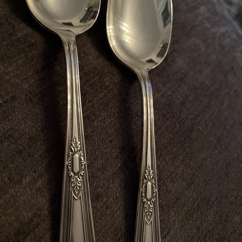 2 R&B Rogers & Bros LYRIC Pattern Silverplate Flatware Solid Serving Spoons 8.25
