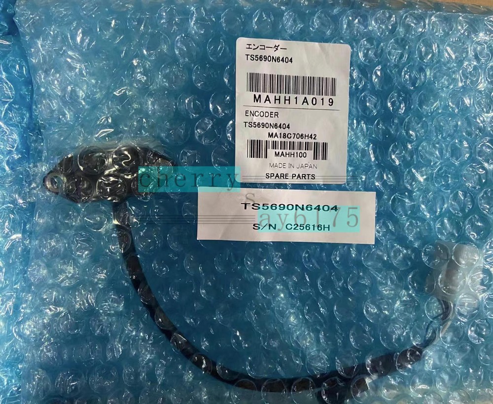 1PCS NEW MITSUBISHI SPINDLE ENCODER TS5690N6404