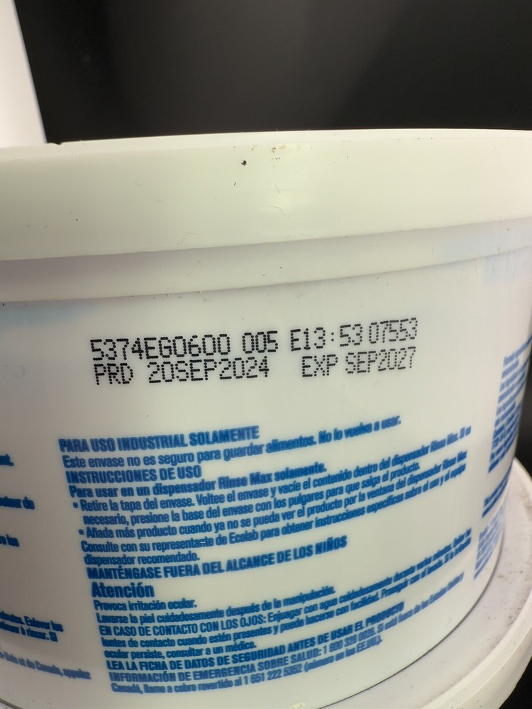 2 NEW Ecolab Concentrated Solid Brilliance Rinse Additive Formula 6125395