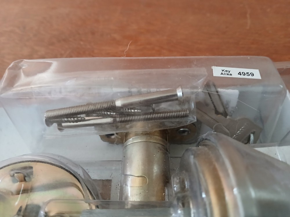 Gatehouse Single-Cylinder Deadbolt - NOS