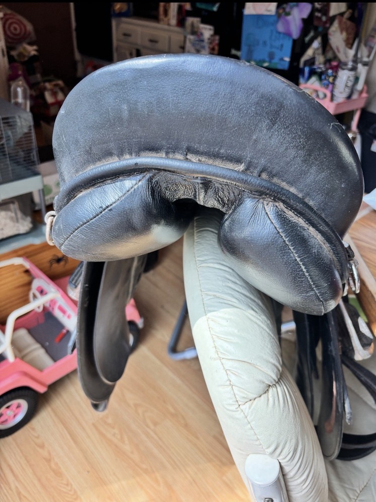 English Saddle
