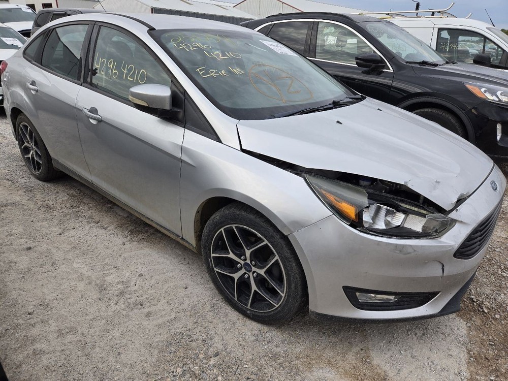 2015-2018 Ford Focus Front 4.2" Display Screen