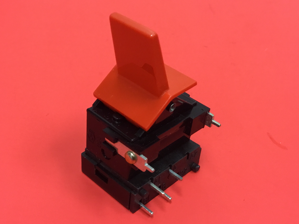 Toggle Switch - P/N: 8233403 - 2 Positions Switch - NEW