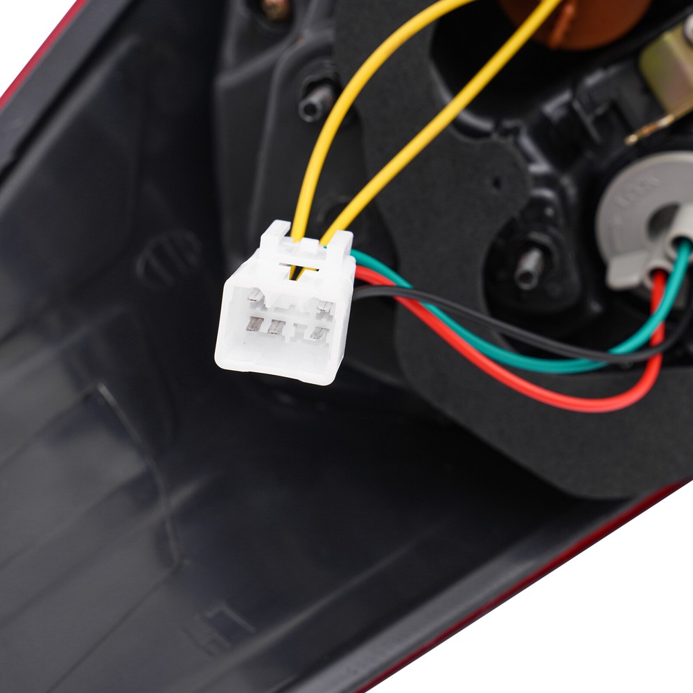 Left Driver Side Halogen Tail Light for 2017-2018 Kia Forte Sedan