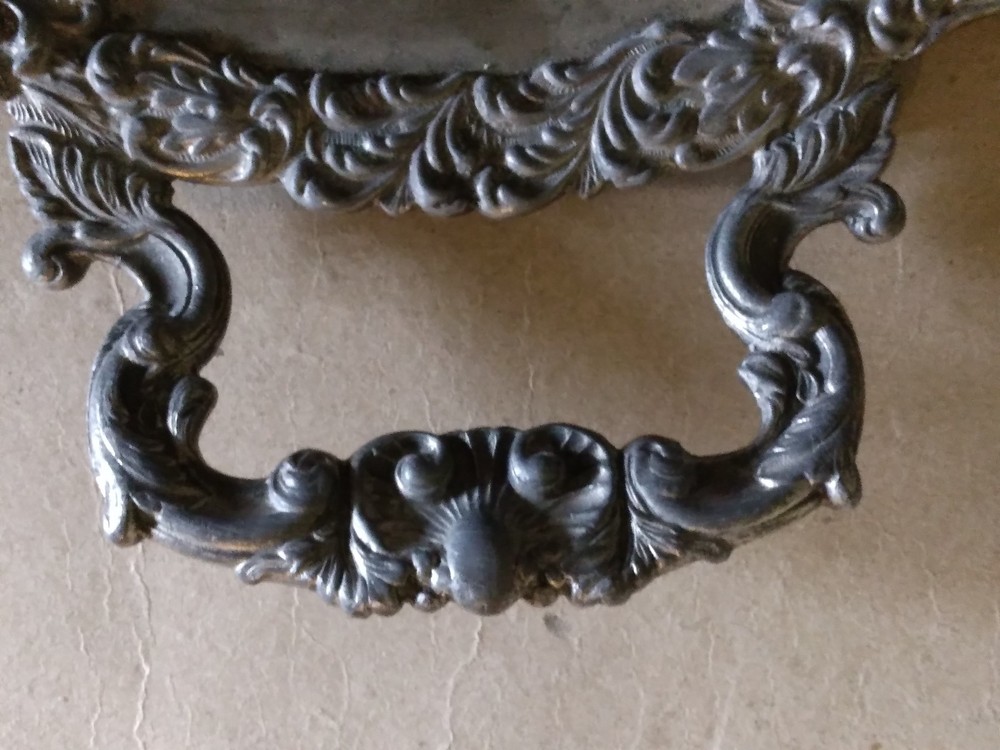 Silverplate group: Richard, Industria Argentina--tray Rep. Sheffield--damage