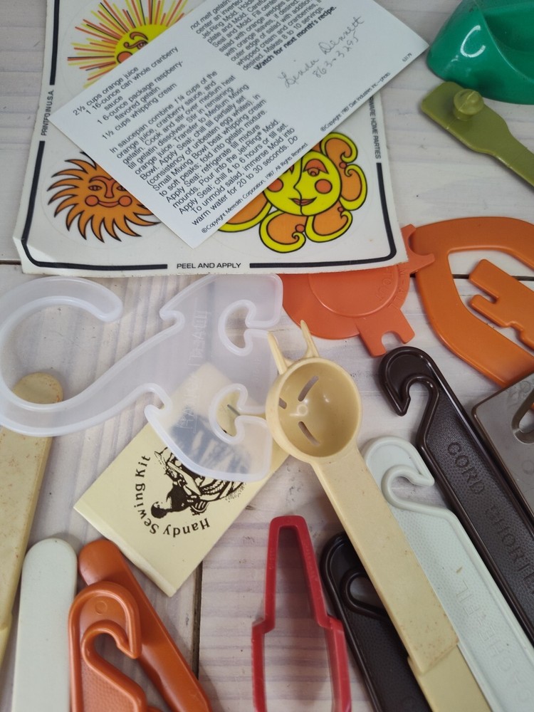 Vtg Tupperware Kitchen Utensils Gadgets Lot