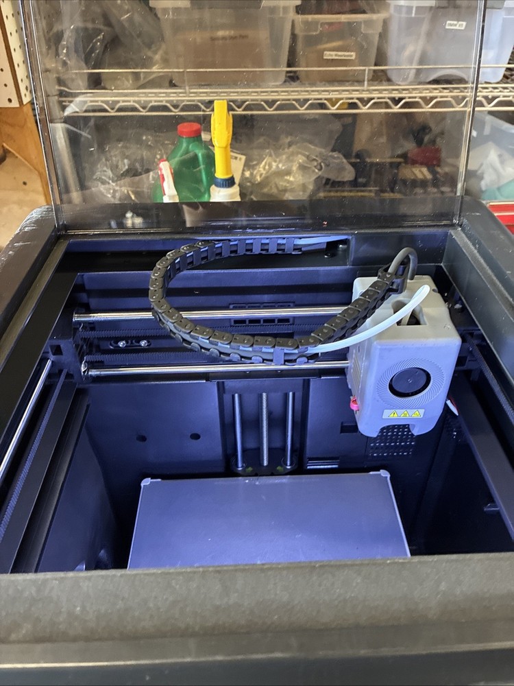 flashforge adventurer 5m pro 3d printer only Has Six Hours On It!!! Read ￼