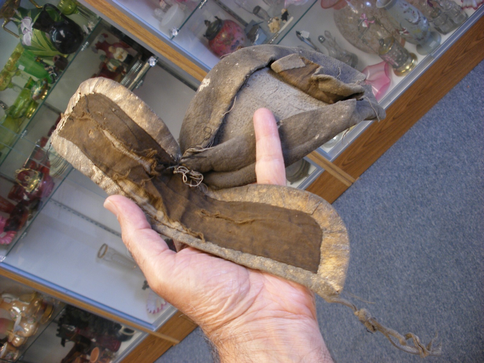 Antique Vtg Native American Plains Indian Beaded Moccasins - Damage - As-is!