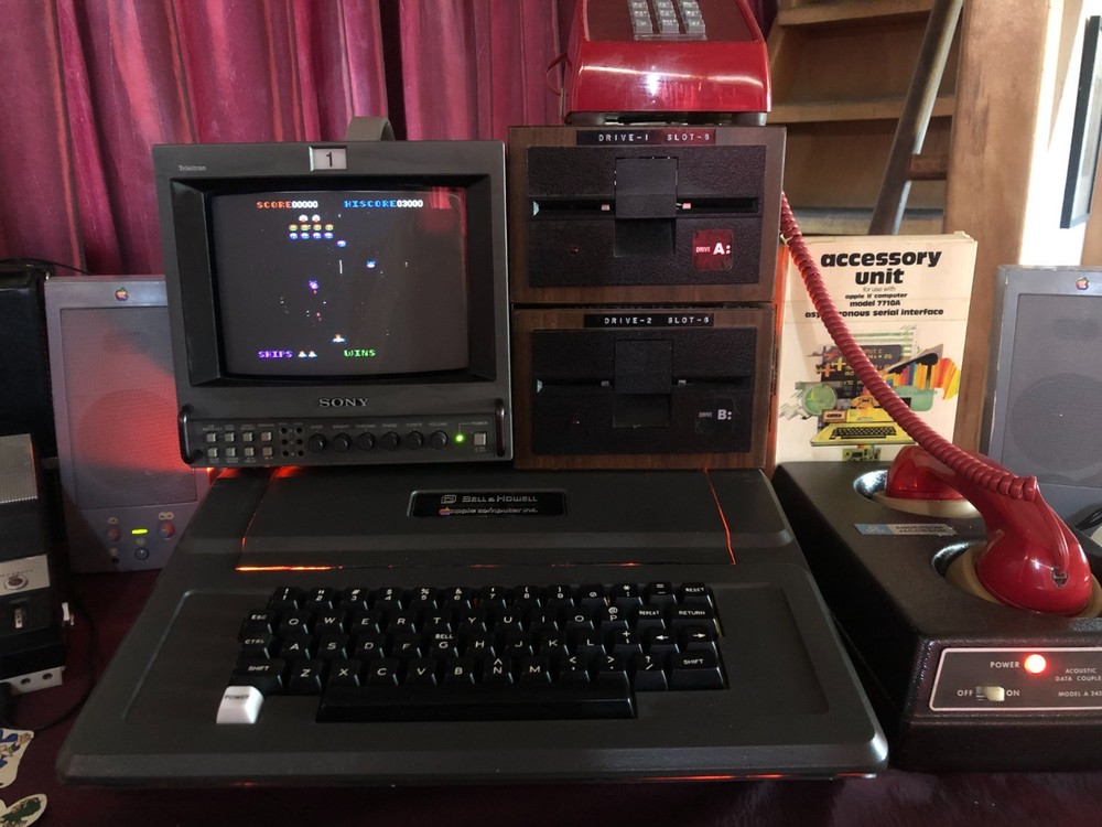BELL & HOWELL APPLE II PLUS (A2S1) “DARTH VADER” COMPUTER SYSTEM