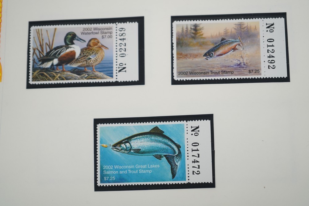 US 1970s-2010s COLLECTION OF 92 WISCONSIN STATE REVENUE STAMPS DUCKS & FISH
