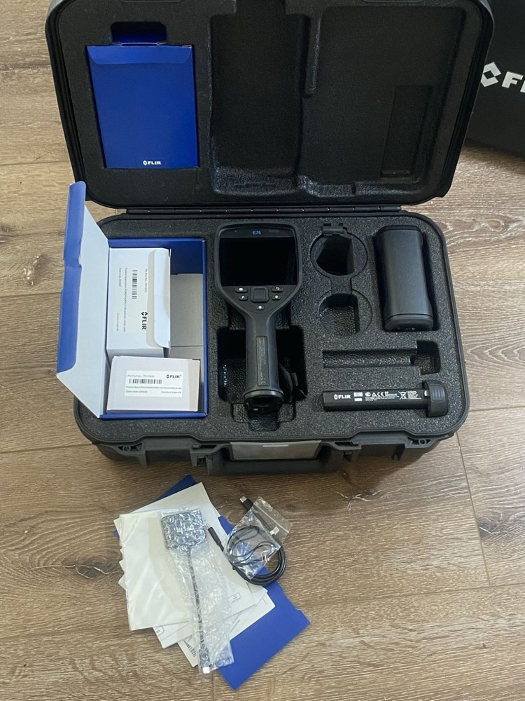 Flir E75 Handheld Thermal Camera with Case and Accessories -READ DESCRIPTION-