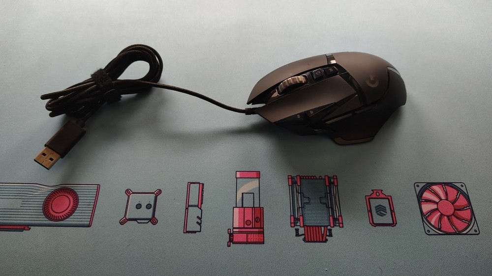 Logitech G502 Wired Gaming Mouse Black Optical USB Programmable Adjustable DPI