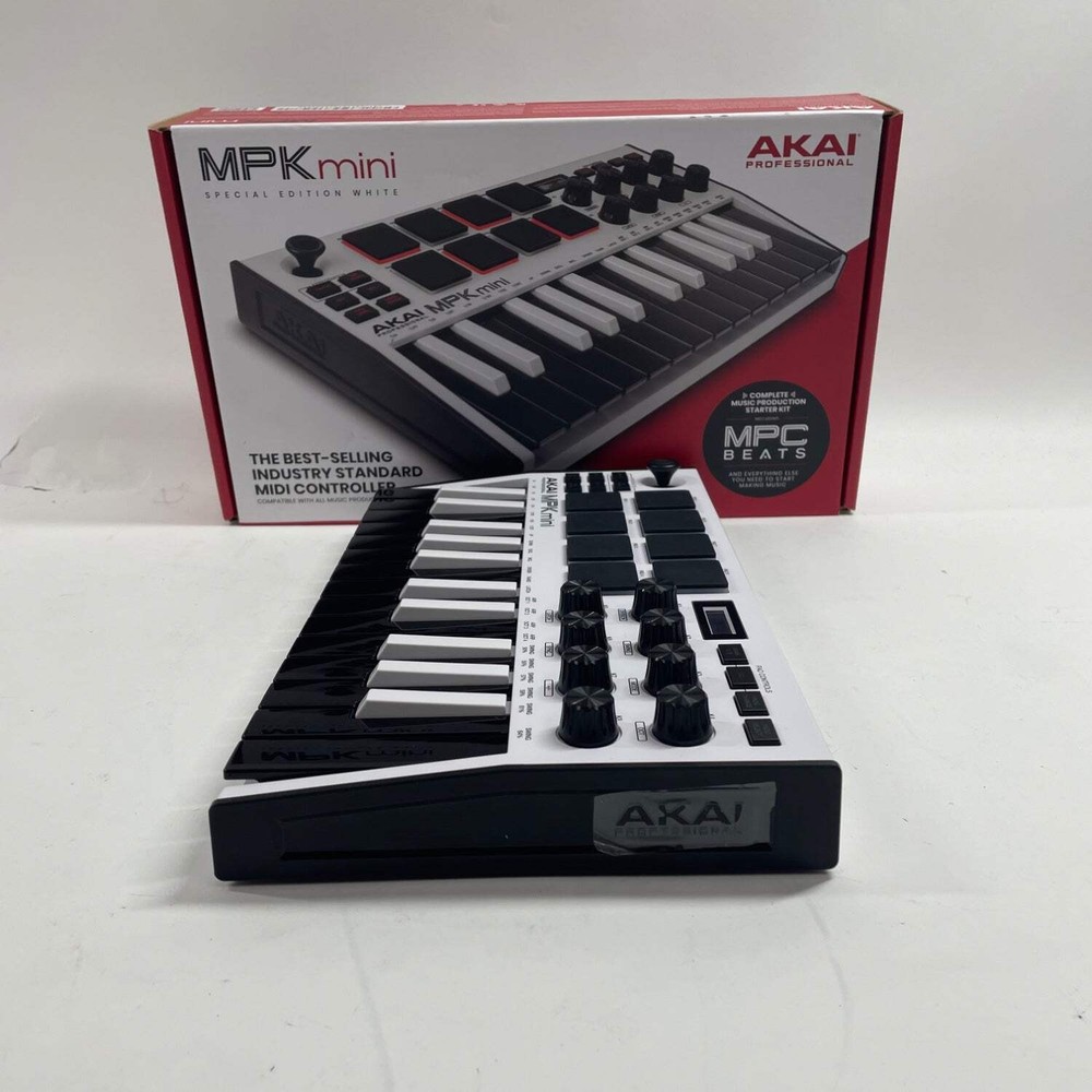 AKAI MPK MINI Compact Keyboard and Pad controller MK3