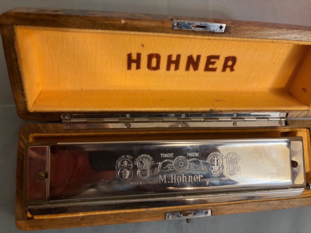 Hohner Chromonika III 16-Hole Chromatic Harmonica C 1950s