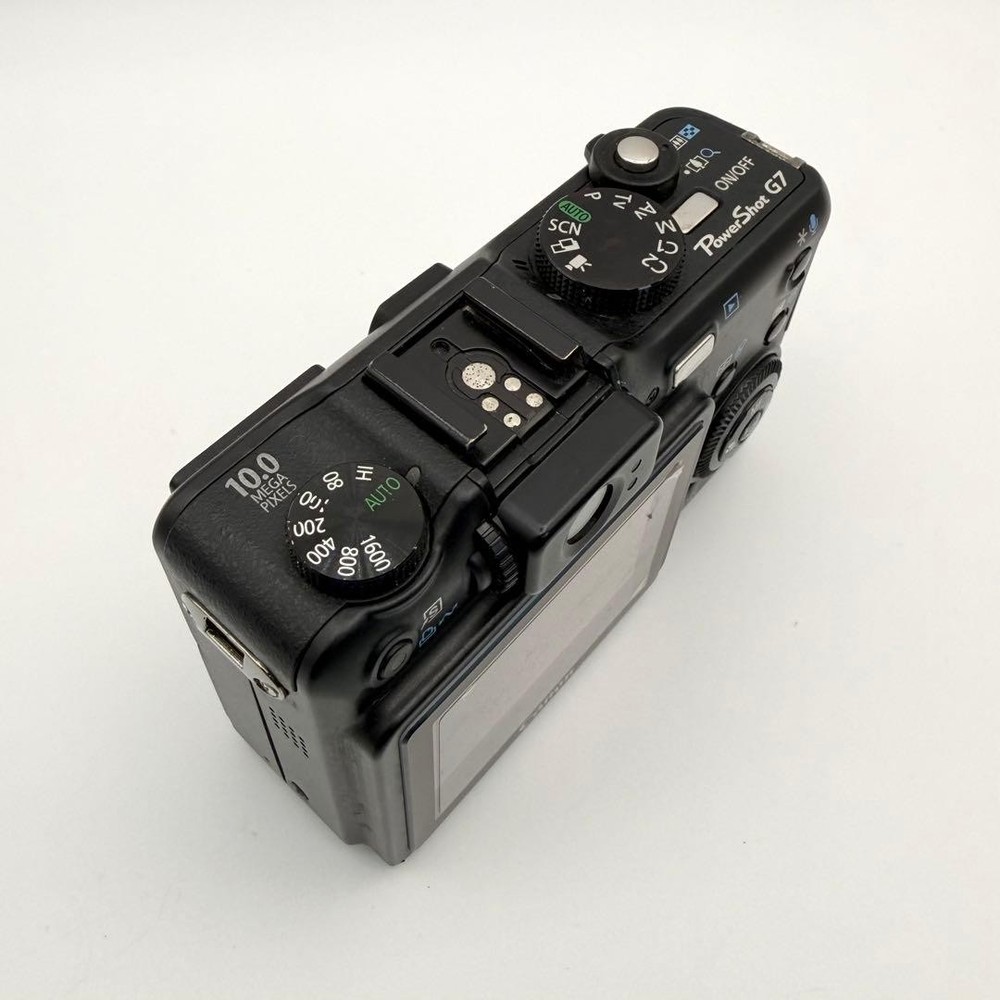Canon PowerShot G7 Compact Digital Camera with Battery and Charger
