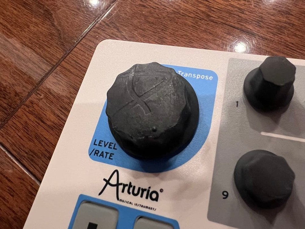 Arturia BeatStep keyboard Controller Sequencer