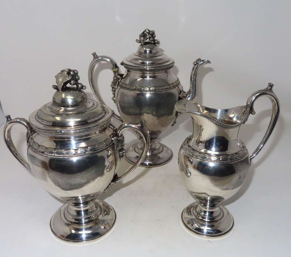 Beautiful Grape & Leaf Reed & Barton Silver Plated 3 piece Tea Set marked 1950