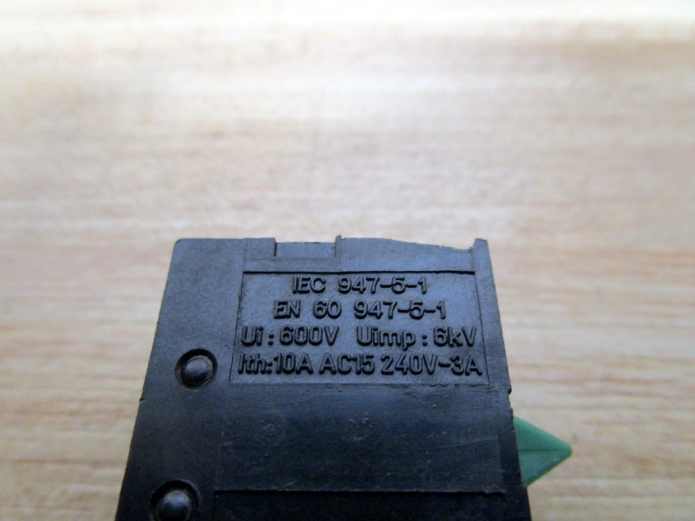 Telemecanique ZB2-BE101 Schneider Block