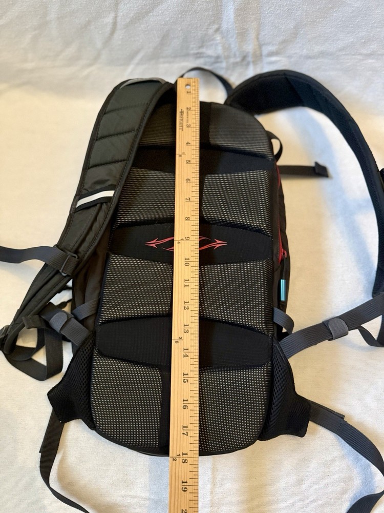 Camelbak M.U.L.E. Hydration Backpack Black/Red With Water Bladder 70oz.