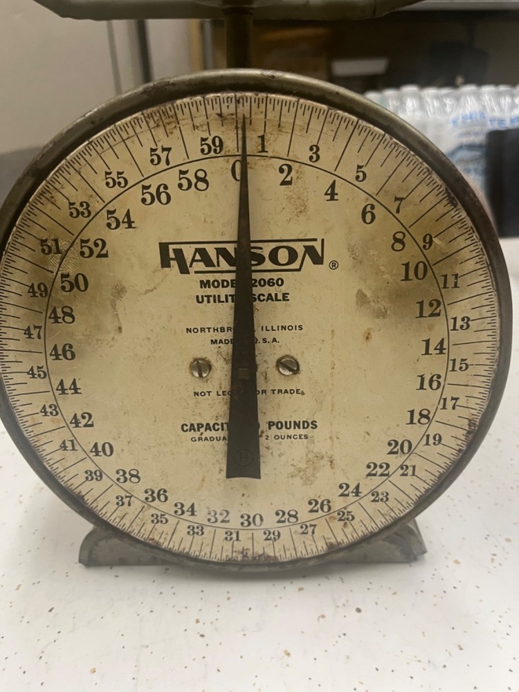 vintage Hanson Model kitchen scale