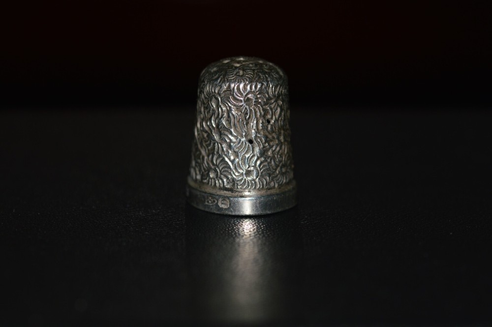 Victorian Silver Thimble, by Henry Griffith & Sons, Chester 1887