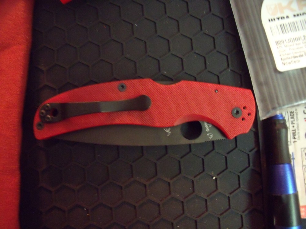 Spyderco Native Chief Red Sprint cpm4v c244gprdbk