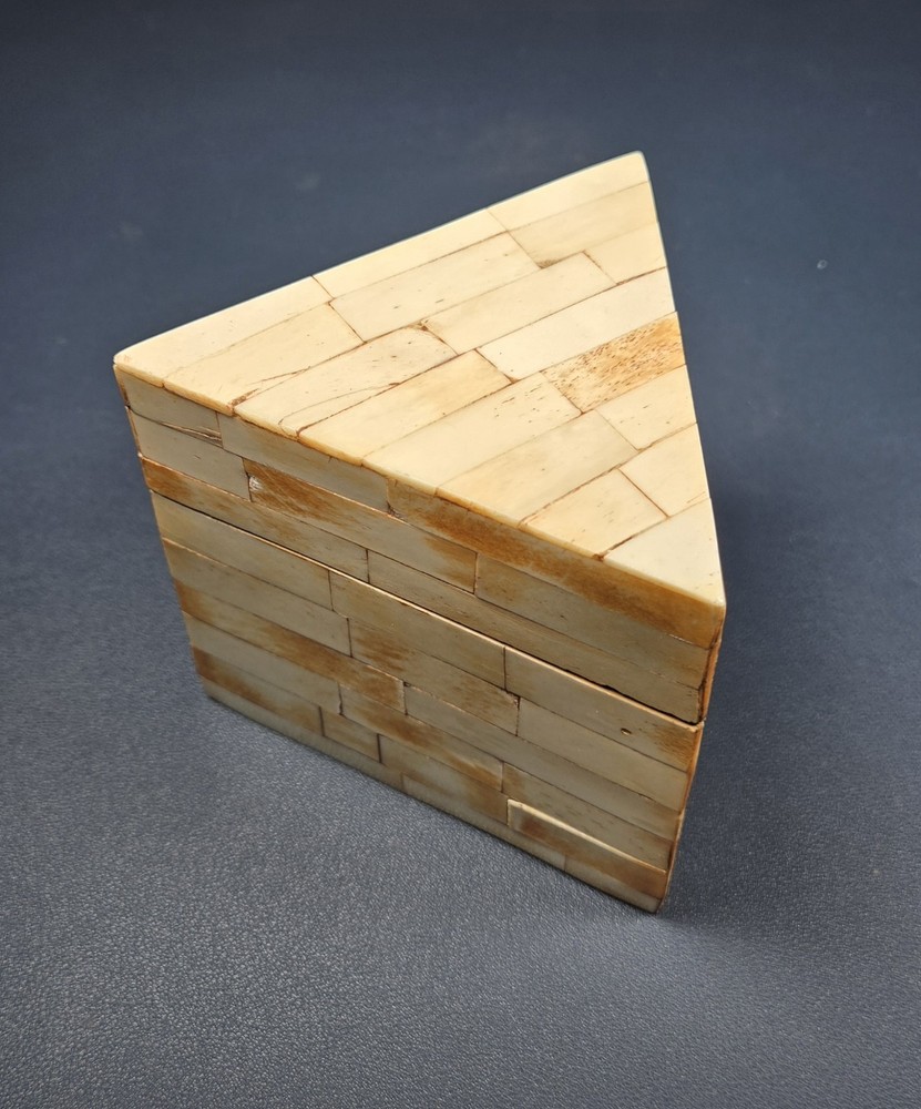 Triangular Jewelry Small Container. Decorative, Bone Inlay CraftsmanshipPyramid