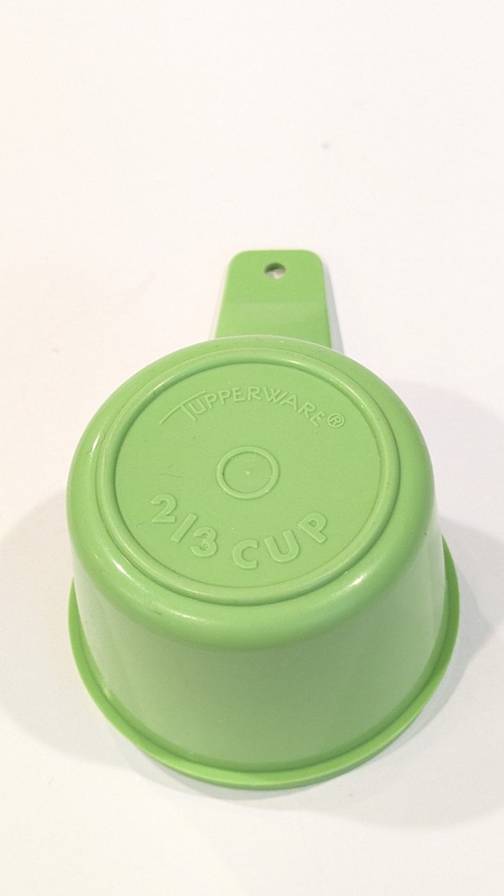 VTG 70s Tupperware Lime Green Replacement Measuring Cup Two Thirds 2/3rds