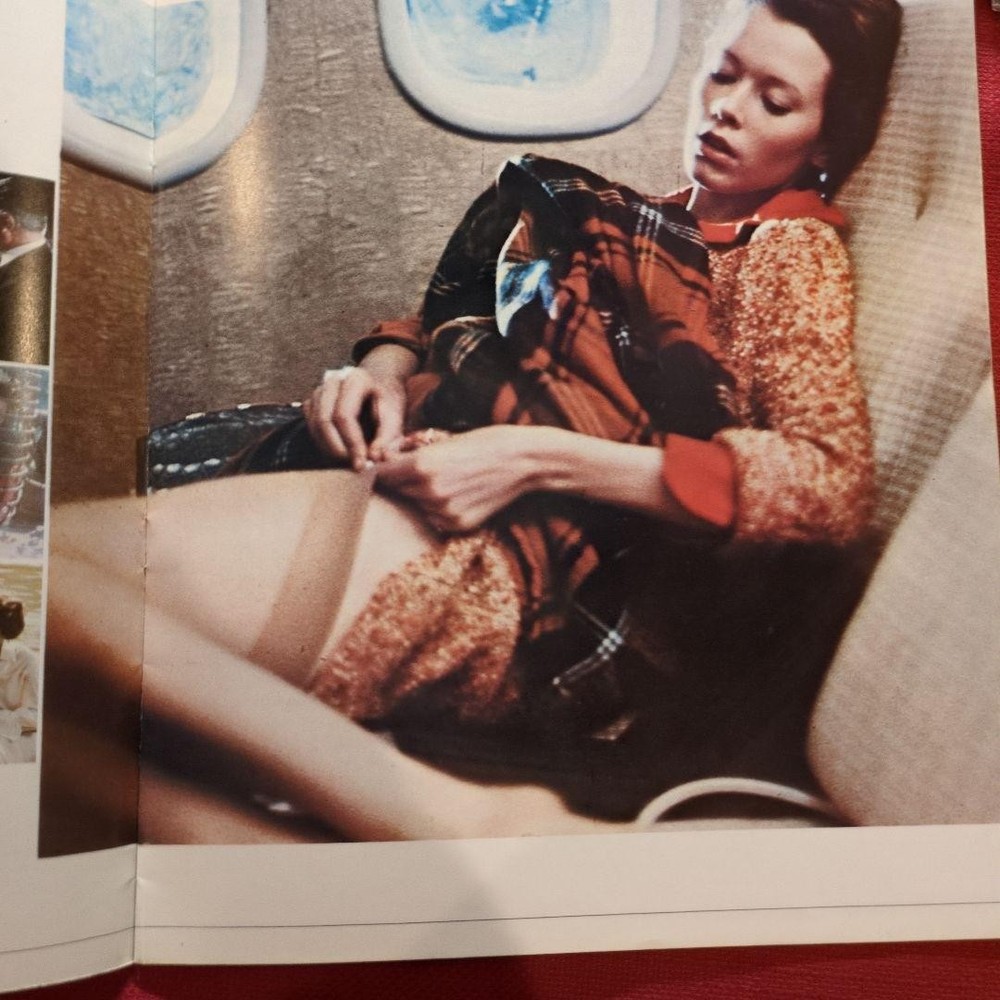 Pamphlet Mrs. Emmanuel