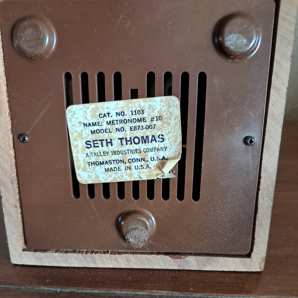 Vintage Seth Thomas Metronome – Model E873‑007 – Walnut Wood Case – Working