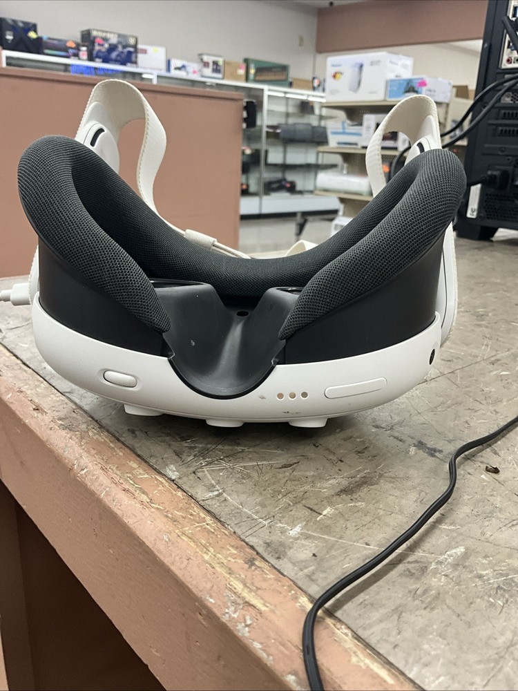 Meta Quest 3 512GB VR Headset - White