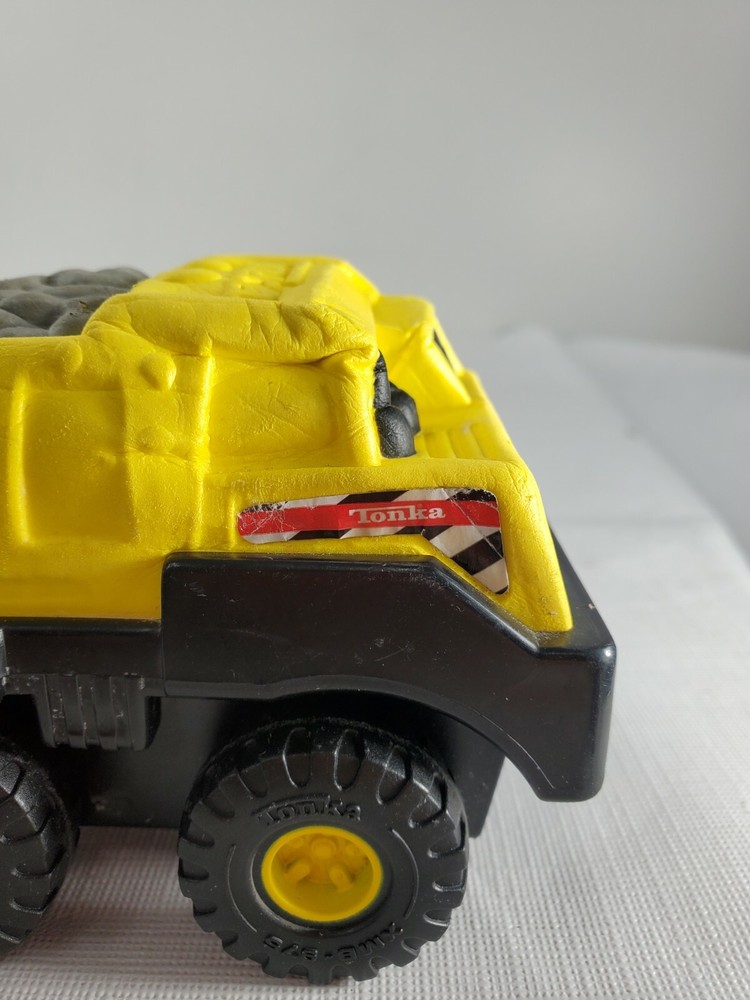 Soft Foam/Plastic Tonka Dump Truck 2000