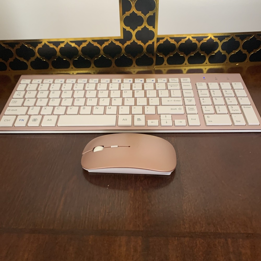 Wireless Keyboard And Mouse Set Mini 2.4G  For Computer or Laptop.