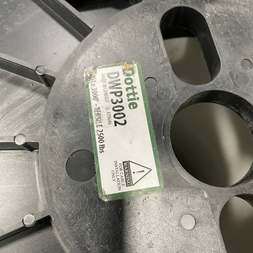 DOTTIE 3/4'' x 3000' Pull Line Measuring Tape DWP3002*