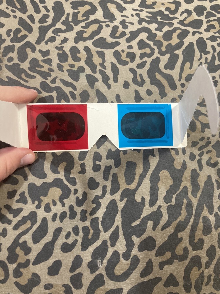 Medium NBC 3D Glasses