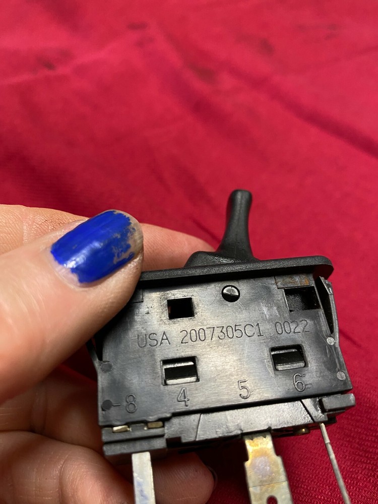 International CRUISE CONTROL Switch 2007305C1, ON/ OFF
