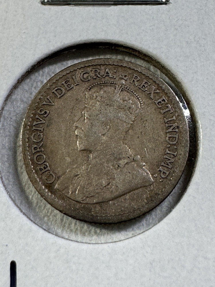 1918 Canada 5 Cents Small Silver Coin Cleaned