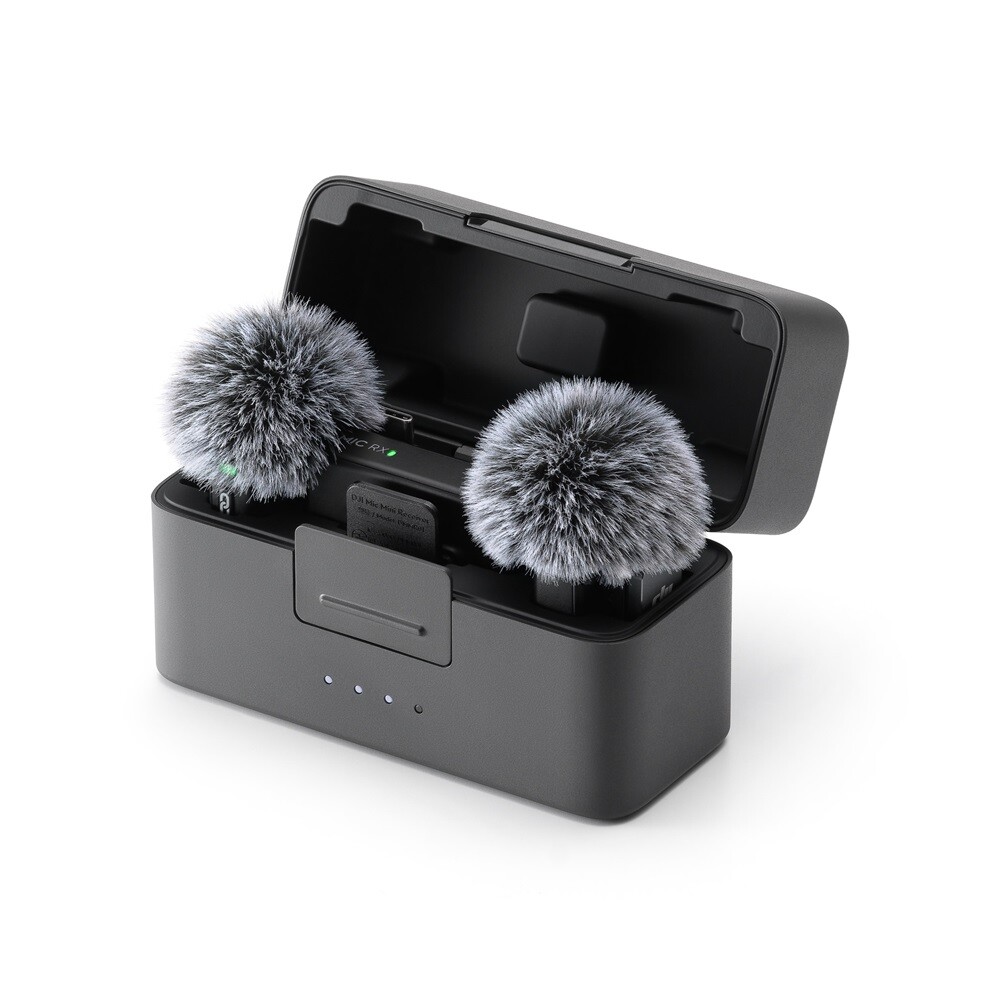 DJI Mic Mini, 400m Wireless Lavalier Microphone System 2 Transmitters 1 Receiver