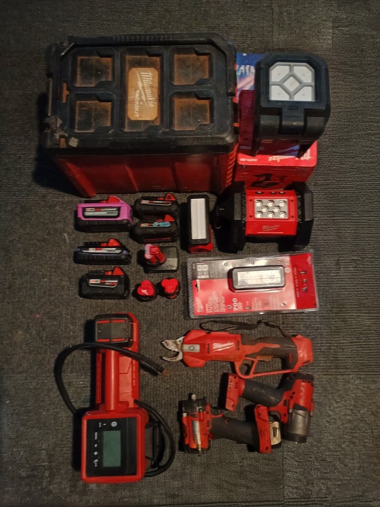 Milwaukee tool bundle: Impacts, lights, M12 M18 Batteries, Packout