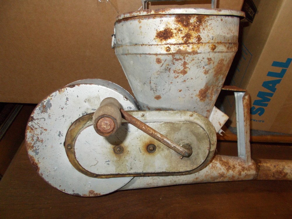 Antique Seed/Fertilizer Spreader with Hand Crank